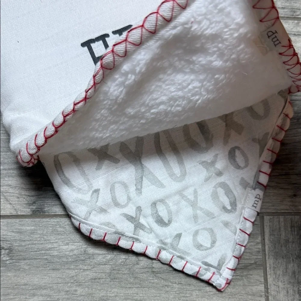 Mud Pie White and Red Heart Breaker Bandana Bibs